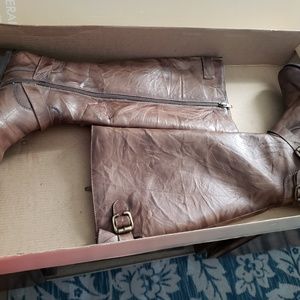 Riding boots